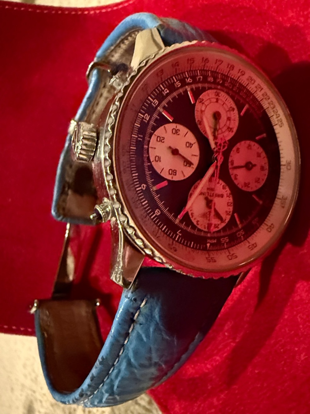 Breitling Navitimer